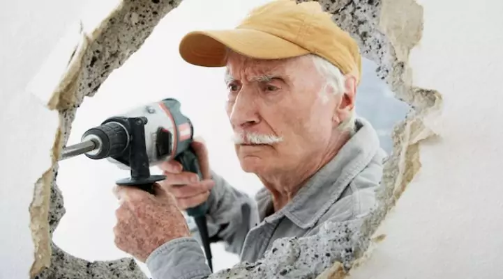 Юрист Линник Елена Сергеевна объясняет: Что делать, если у соседей ремонт