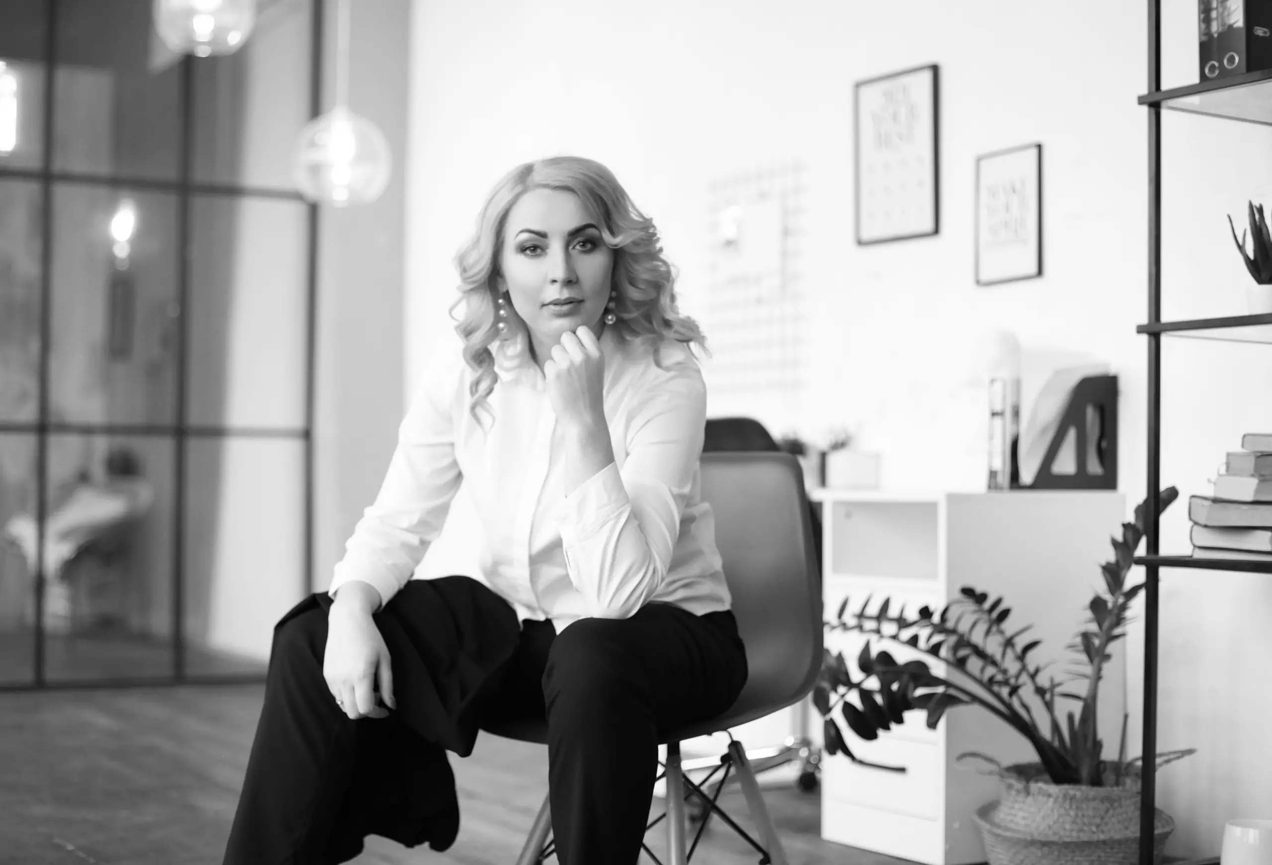 Юрист Федосеева Алена Владимировна объясняет: Делится ли заработная плата после развода?