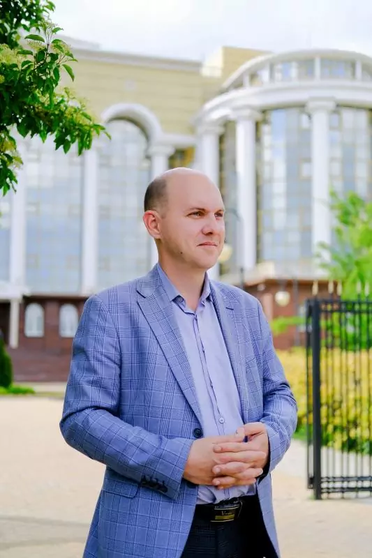 Юрист Козлов Виталий Витальевич объясняет: Банкротство подождет. Пока отменим судебный приказ.