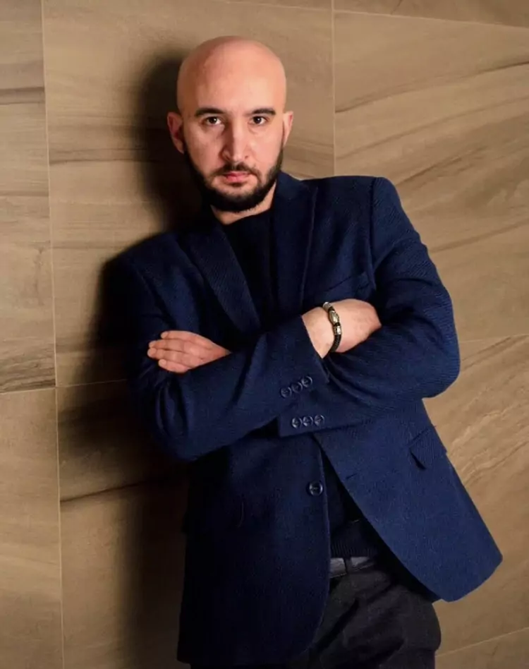 Юрист Болдырев Руслан Иванович объясняет: Дарить или завещать имущество?