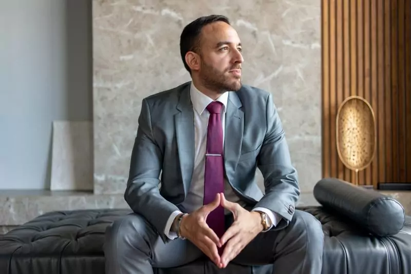 Юрист Оганесян Арег Каренович объясняет: Почему профессия юриста перестает быть престижной?