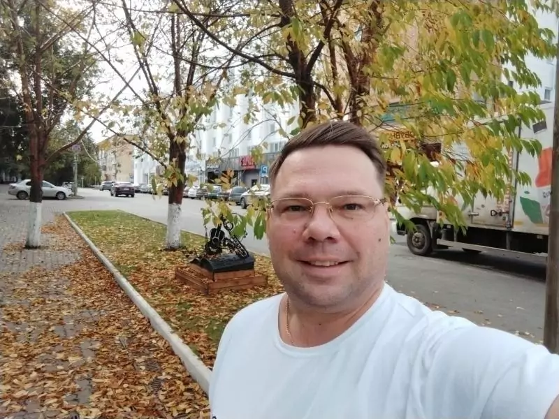 Адвокат Карданец Артем Викторович объясняет: Развод, Раздел имущества, долгов, детей. Алименты.