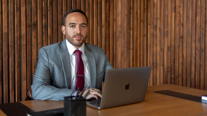 Юрист Оганесян Арег Каренович объясняет: Как правильно подписывать протокол о проведении обыска?