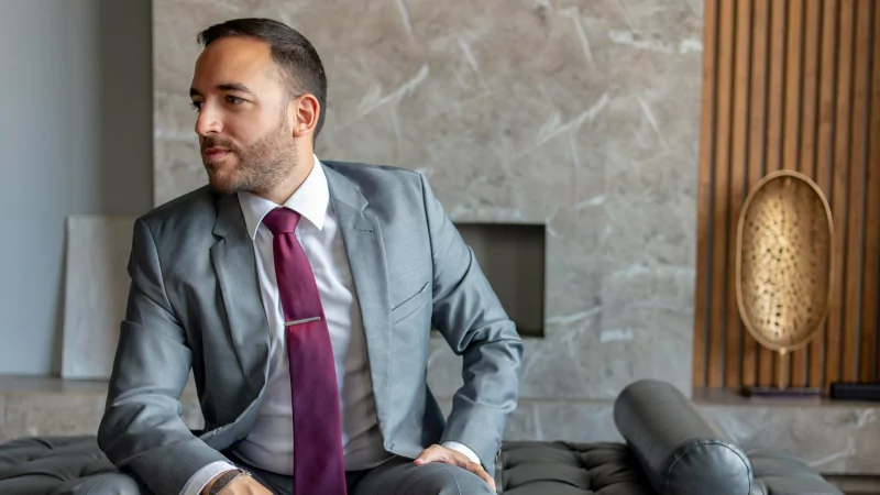 Юрист Оганесян Арег Каренович объясняет: Полиция требует у вас телефон для проверки, что делать?