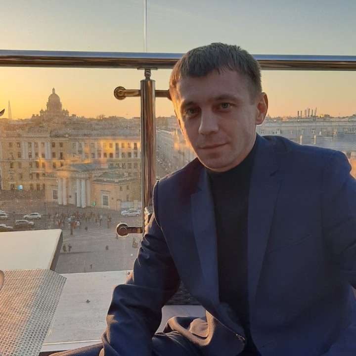 Урманчеев Дмитрий Олегович