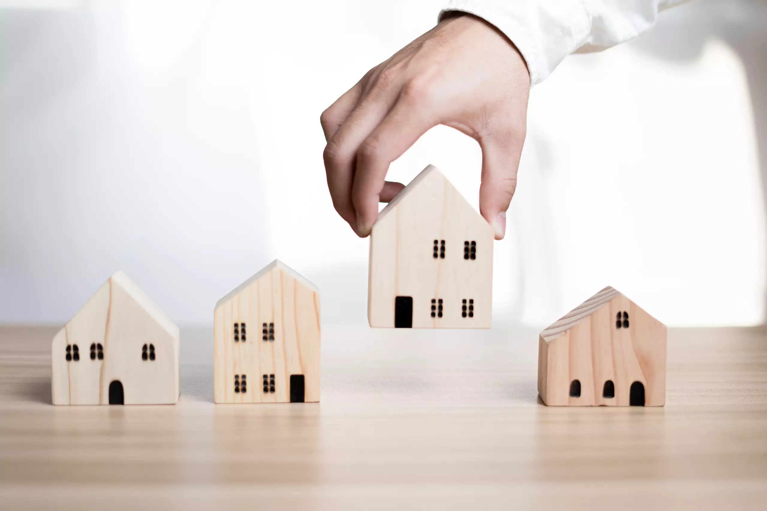 Юрист Лихачёв Дмитрий Владиславович объясняет: Отсутствие регистрации наследника по месту жительства наследодателя