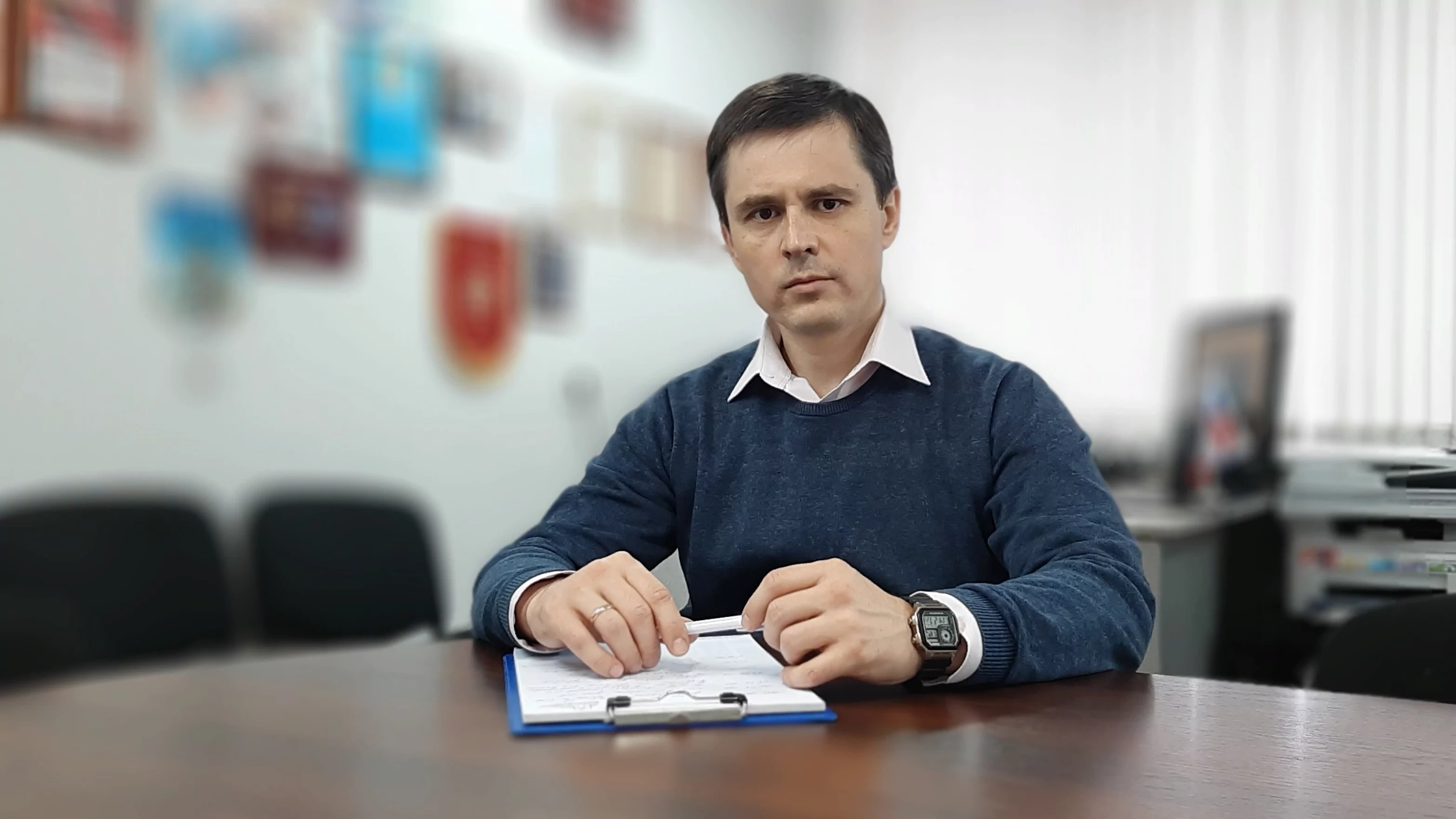 Юрист Сагитов Дмитрий Александрович объясняет: За что следует закрыть WhatsApp, Viber, Telegram: юрист против эмодзи