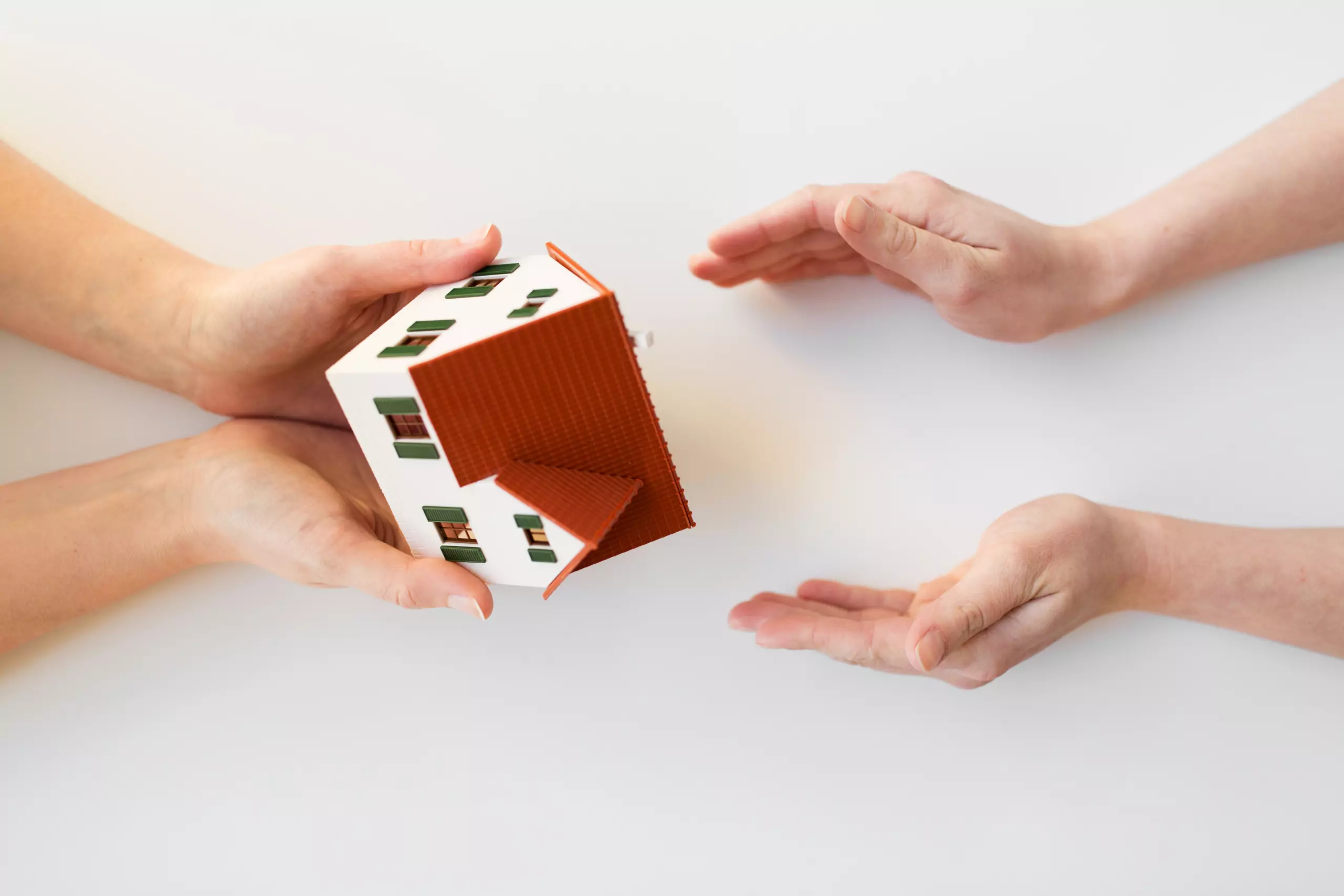 Юрист Трегубов Тимофей Игоревич объясняет: Раздел недвижимости между собственниками