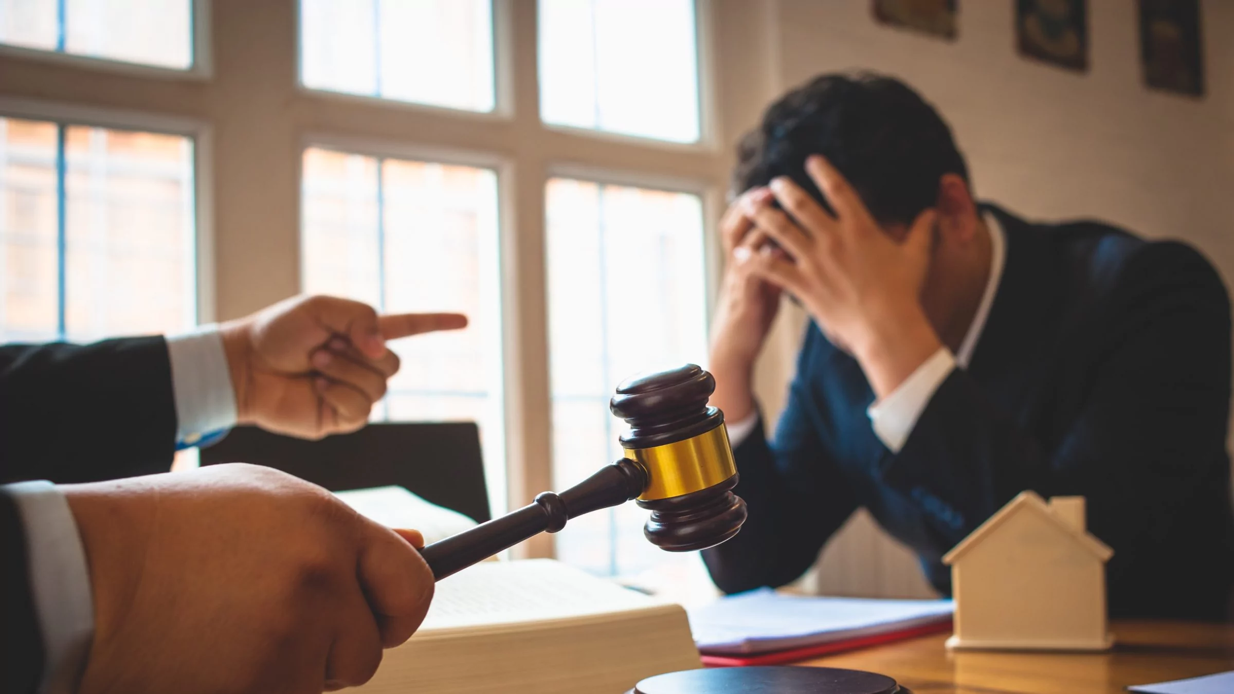 Юрист Водолага Александр Иванович объясняет: Ошибки человека, который решил обанкротиться без помощи юриста