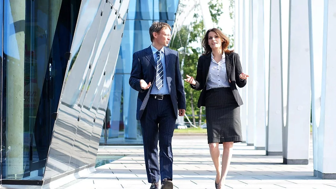 Юрист Сагитов Дмитрий Александрович объясняет: В суд не пустят без юриста? Разъясняю