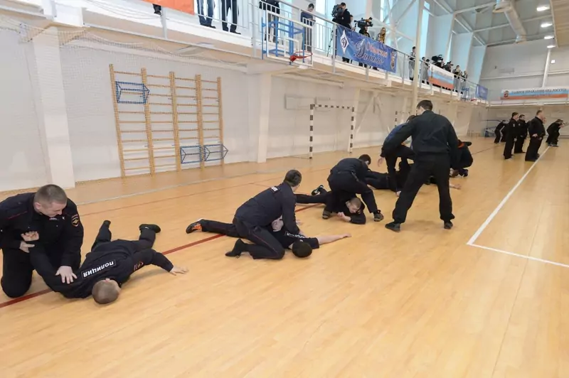 Юрист Чурсин Олег Александрович объясняет: Профессиональная подготовка сотрудников органов внутренних дел по месту службы: перспективы и тенденции