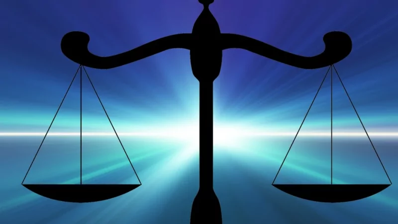 Юрист Чёрный Валерий Александрович объясняет: Нужно менять судебную систему