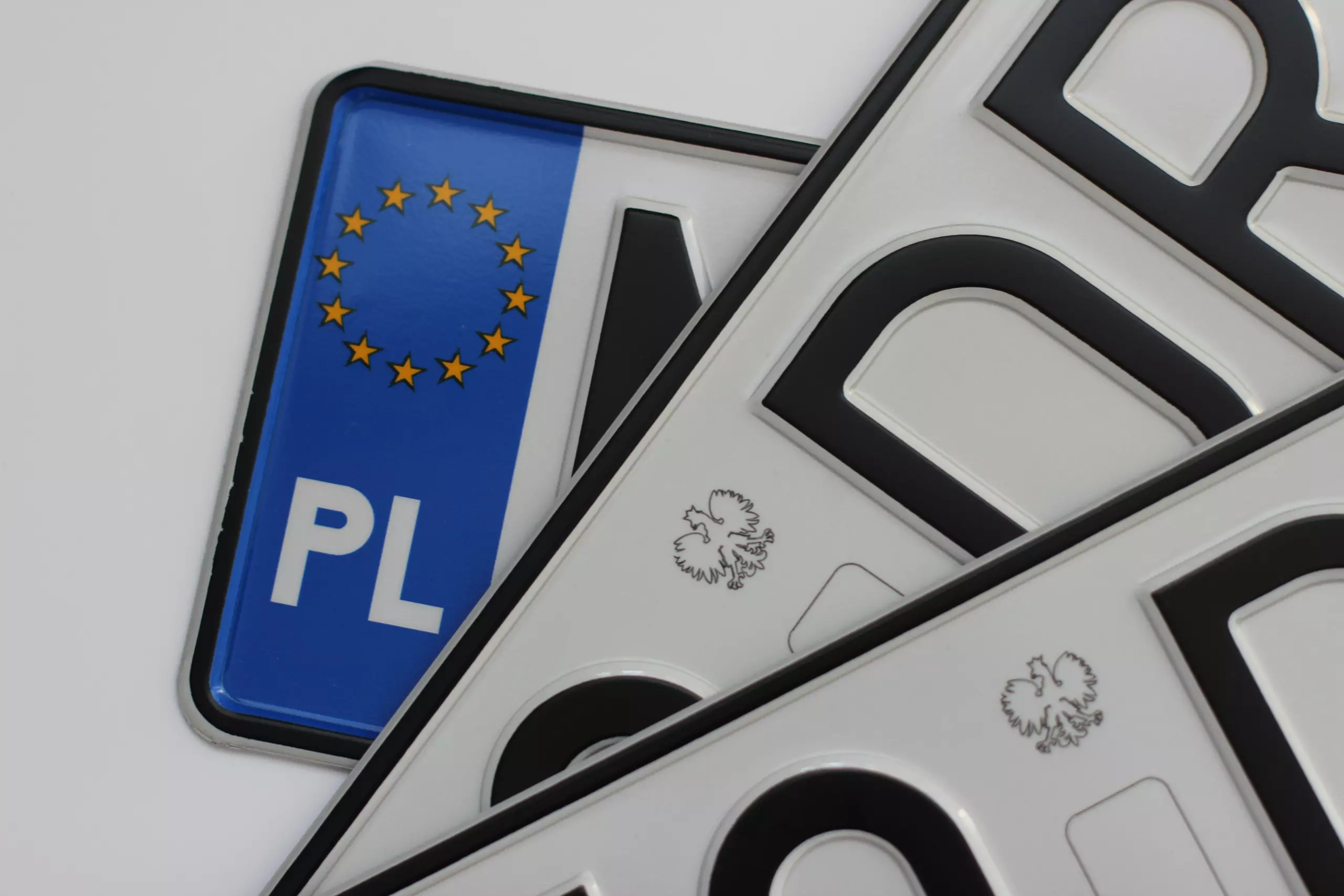 Юрист Трегубов Тимофей Игоревич объясняет: Об использовании номерного знака Армении Абхазии и прочих на авто