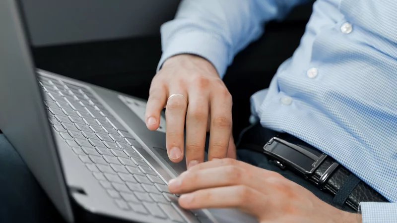 Юрист Павлюк Александр Игоревич объясняет: Взыскание алиментов на нетрудоспособных, совершеннолетних детей