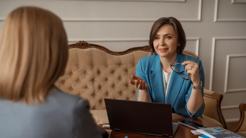 Адвокат Шефер Инна Юрьевна объясняет: В каких случаях договор дарения может быть отменён?