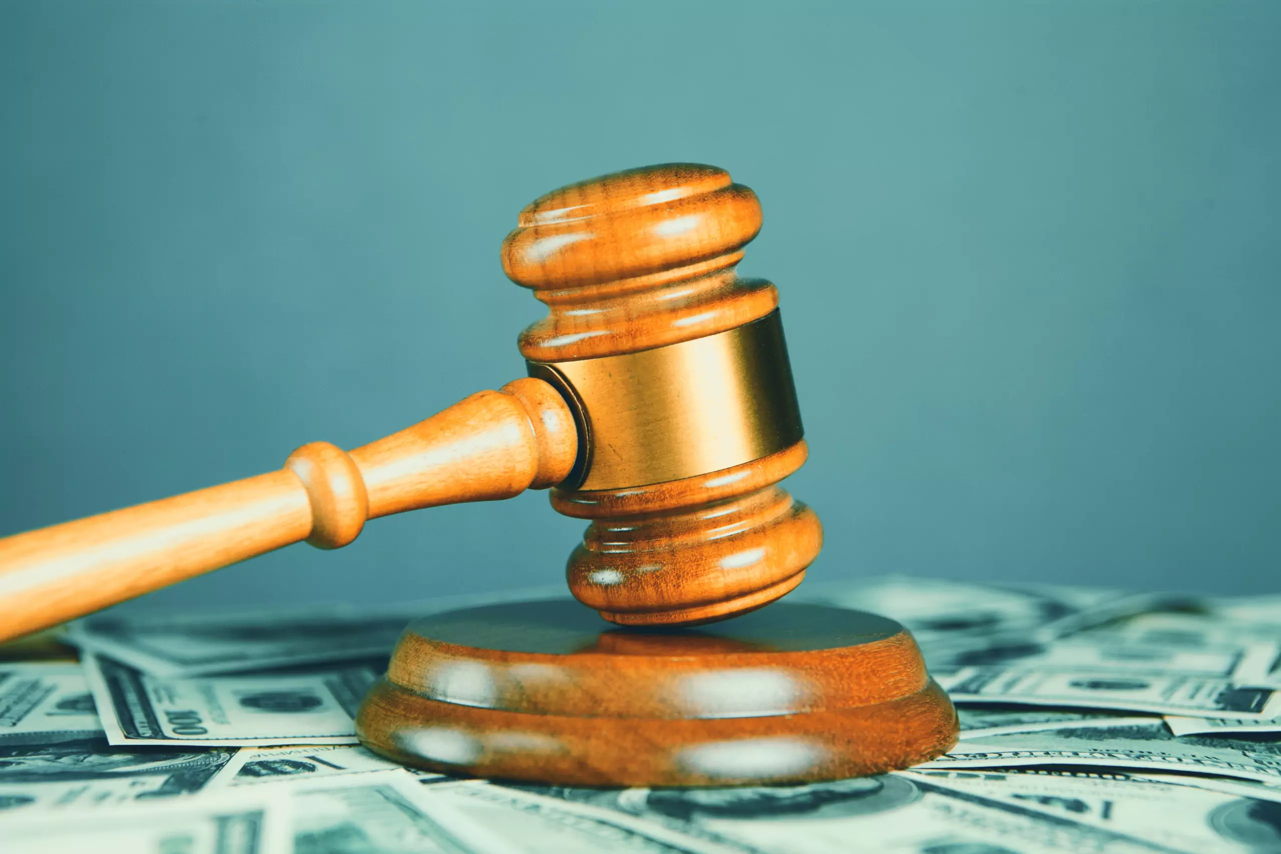 Юрист Шульженко Юлия Валерьевна объясняет: Причины, по которым может затянуться дело о банкротстве