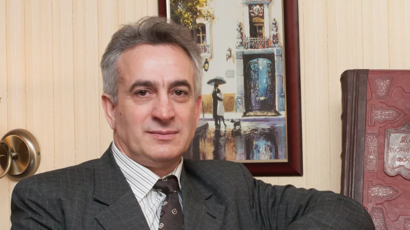 Адвокат Старостенко Анатолий Васильевич объясняет: Как выбрать Адвоката?