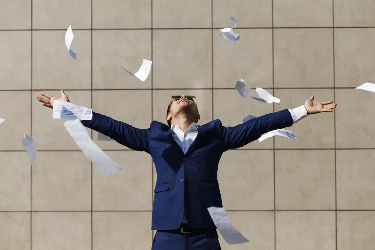 Юрист Оганесян Арег Каренович объясняет: Как мужчина через суд избавился от долгов на сумму 2,5 миллиона рублей