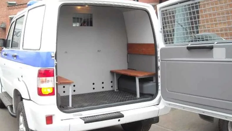 Юрист Сагитов Дмитрий Александрович объясняет: Напился, ударил сотрудника полиции и… не “сел”: Реальное уголовное дело