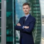 Адвокат Тихонов Роберт Робертович — банкротство физических лиц в Москве