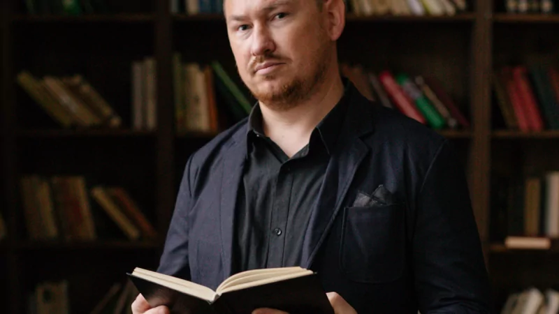 Юрист Стекольщиков Олег Александрович объясняет: Разбил товар в магазине – платить или нет ?