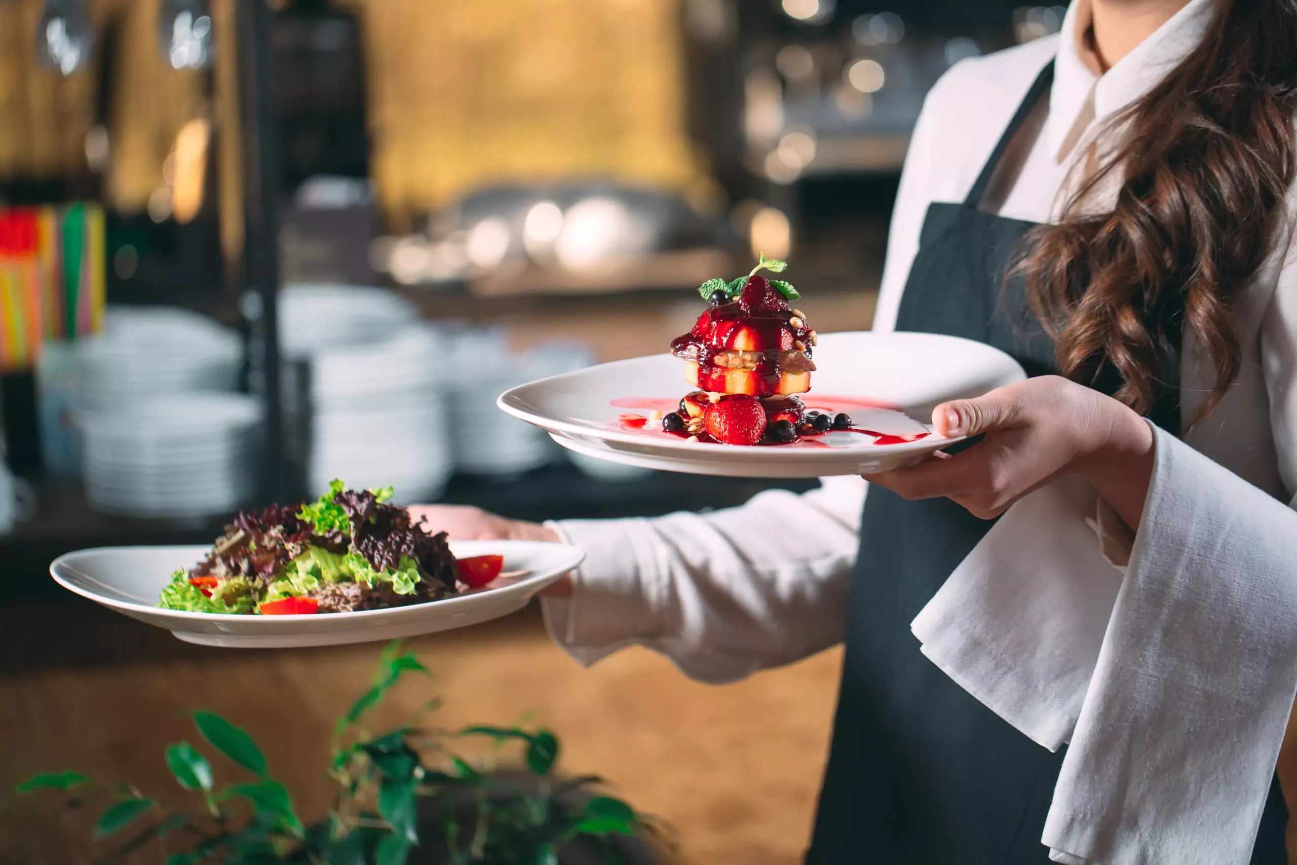 Юрист Чучумаева Ольга Владимировна объясняет: В ресторане можно не платить за еду, если она вам не понравилась.