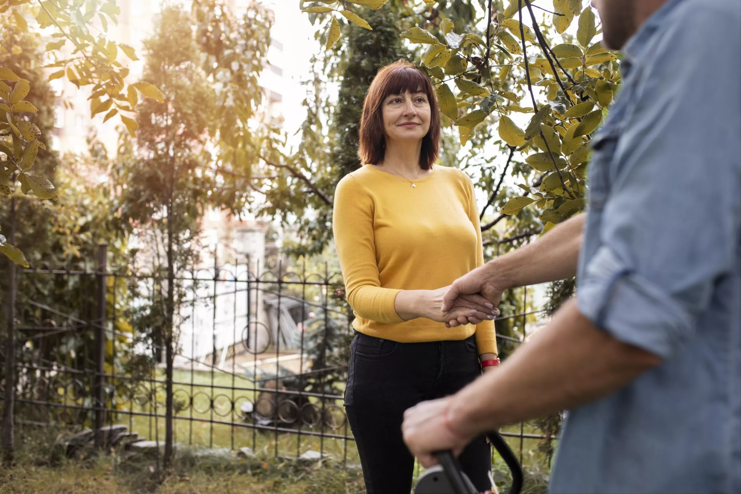 Юрист Каримова Ксения Булатовна объясняет: Не всем и всегда везёт с соседями