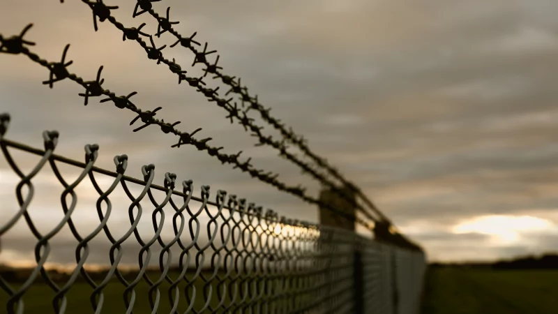 Юрист Передера Алексей Александрович объясняет: Запрет на выезд: когда из-за долгов не выпустят из страны?