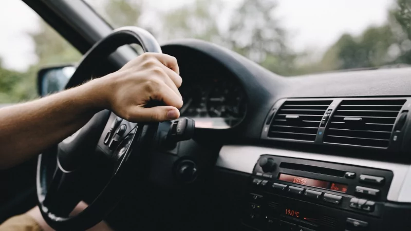 Адвокат Кузьмина Александра Николаевна объясняет: Полис ОСАГО на один день?