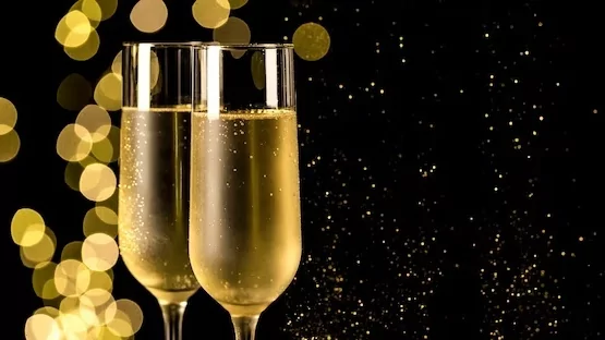 Юрист Цыпкин Павел Александрович объясняет: Распитие спиртного в праздничные дни