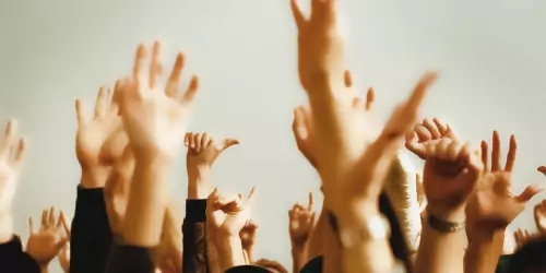 Юрист Травников Антон Александрович объясняет: Типичные ошибки при проведении общих собраний и как их избежать