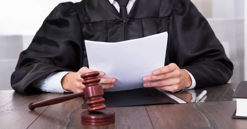 Адвокат Хастян Степан Сергеевич объясняет: Какие последствия могут быть за нарушение уголовного закона?