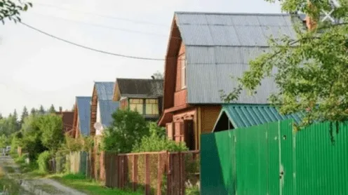 В границах территории одного садового товарищества, может осуществлять деятельность только одно СНТ