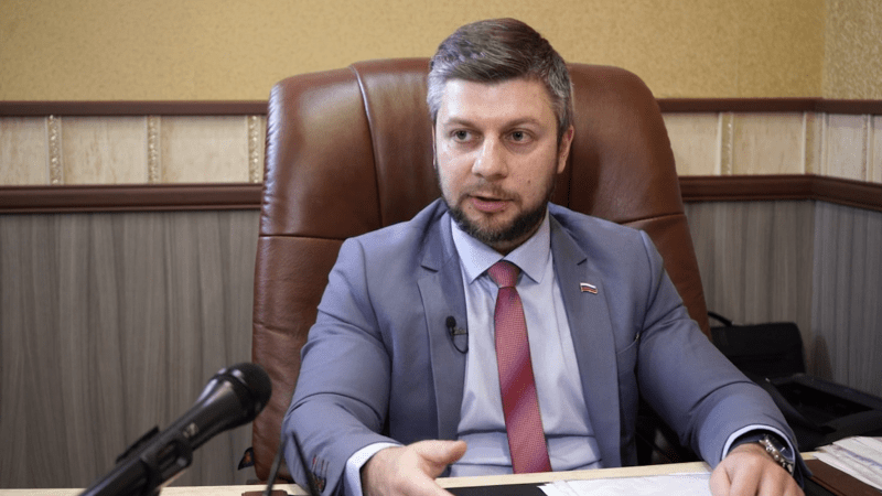 Юрист Гефтман Андрей Владимирович объясняет: Сроки замены водительских прав для жителей Крыма