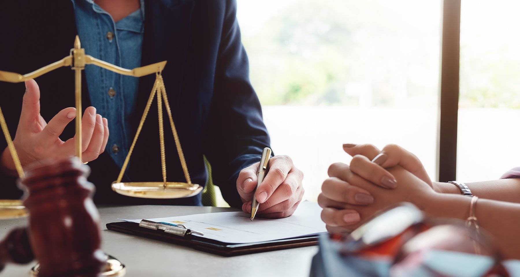 Адвокат Магда Антон Владимирович объясняет: Наследование акций Акционерного общества