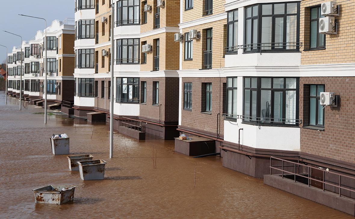 Юрист Курбангалеева Людмила Александровна объясняет: Что делать если вас затопило?