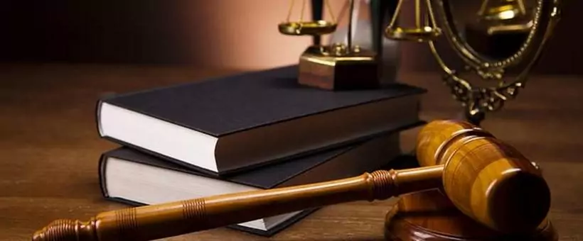 Адвокат Поляков Дмитрий Васильевич объясняет: Верховный Суд РФ объяснил, когда в уголовном деле допустимы два приговора