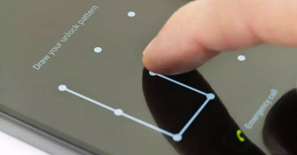 Адвокат Соколов Дмитрий Анатольевич объясняет: О предоставлении паролей к телефону сотрудникам полиции