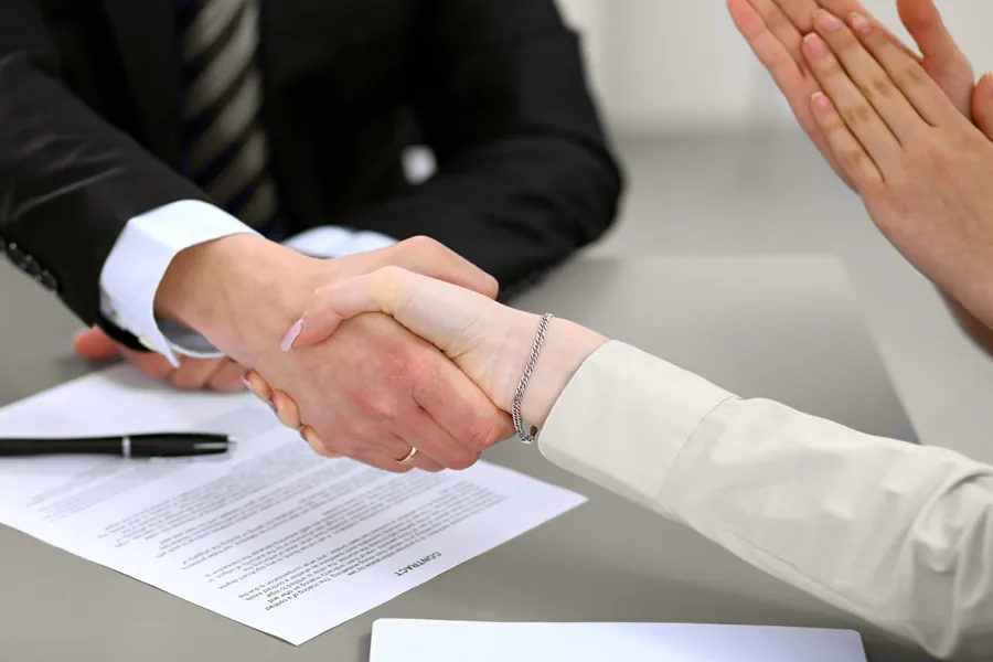 Юрист Конфета Марина Викторовна объясняет: Секреты успешных покупателей: Как отстоять свои права в любой ситуации?