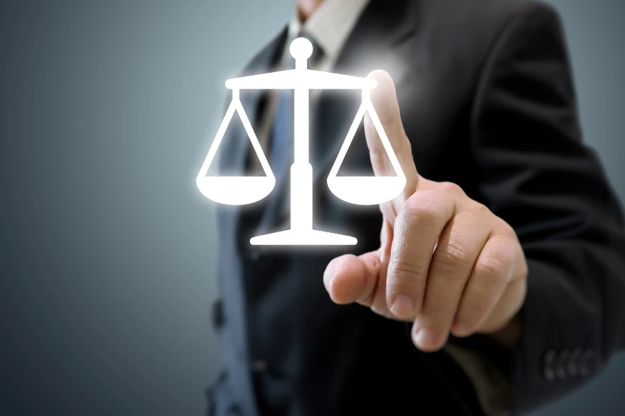 Юрист Конфета Марина Викторовна объясняет: Должник не платит? Узнайте, как заставить его вернуть долг через суд!