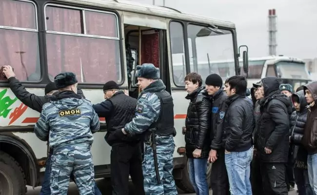 Юрист Голодненко Евгений Владимирович объясняет: В РФ будет действовать режим высылки незаконных мигрантов