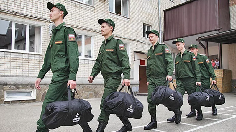 Адвокат Бондаренко Владислав Александрович объясняет: Ведение воинского учета в организации