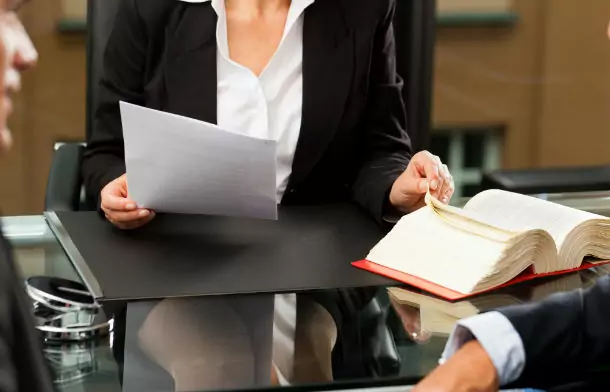 Адвокат Пузиков Максим Анатольевич объясняет: Выплаты гражданской жене: новые возможности благодаря закону