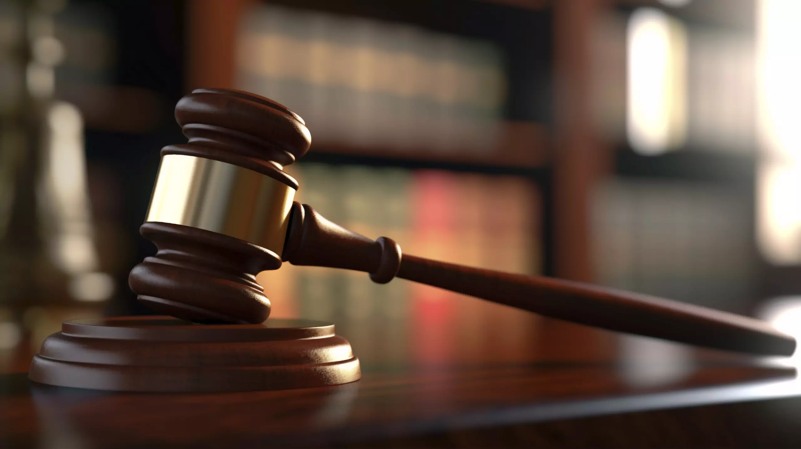 Адвокат Поляков Дмитрий Васильевич объясняет: ВС не разрешил заключенным самовольно покидать рабочие места