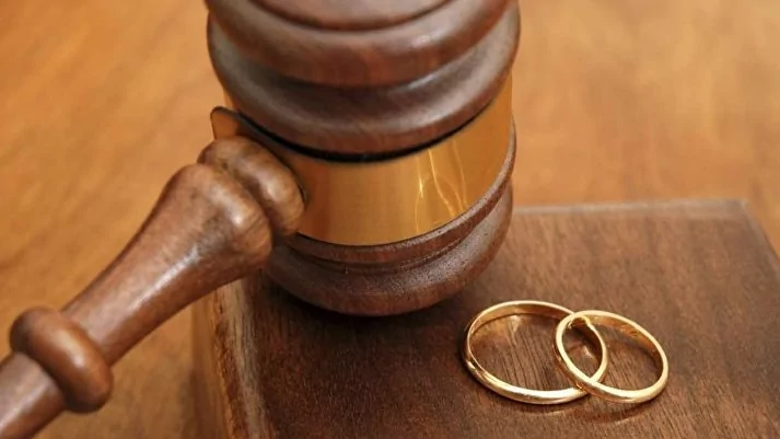 Юрист Максютенко Олег Владимирович объясняет: Добрачное имущество