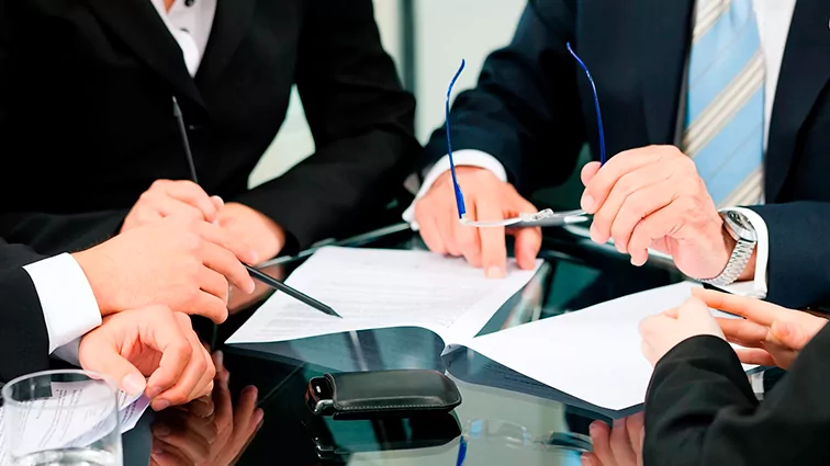 Адвокат Саркисян Армен Саркисович объясняет: Как правильно оформить договор о займе между физическими лицами?