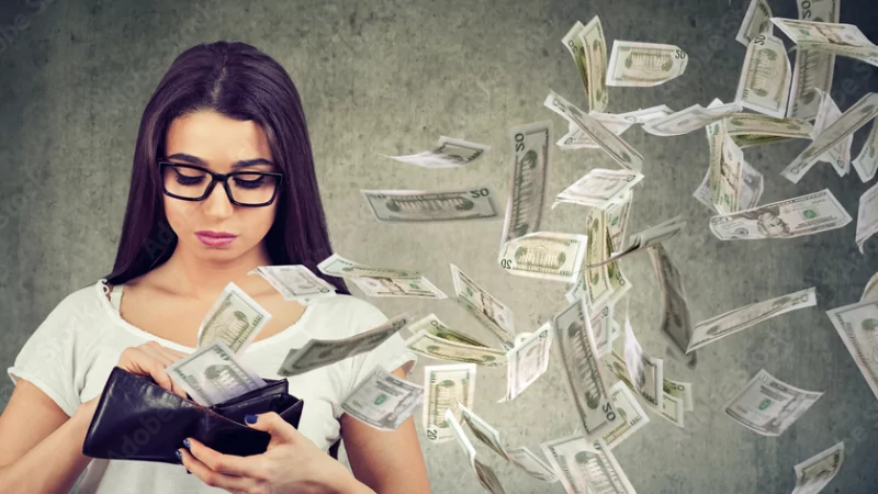 Адвокат Гильгенберг Юлия Александровна объясняет: Как должнику сохранить прожиточный минимум?