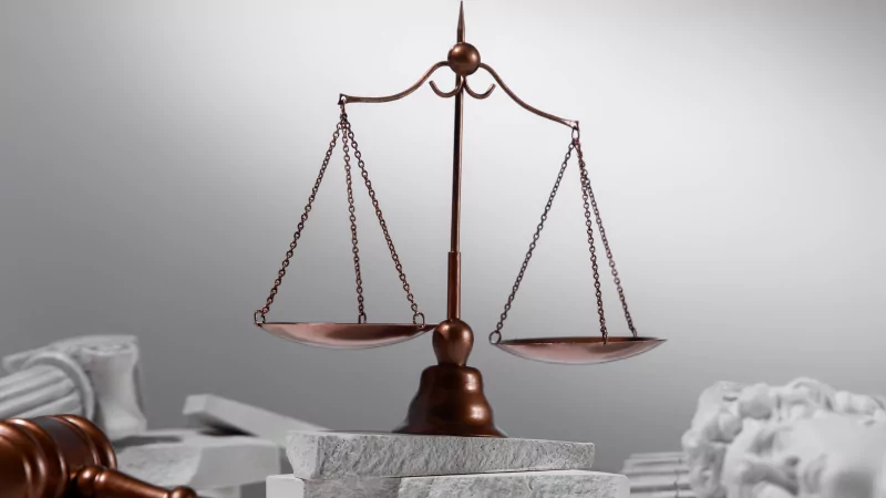 Адвокат Роганов Михаил Николаевич объясняет: Возмещение ущерба при ДТП при отсутствие полисов