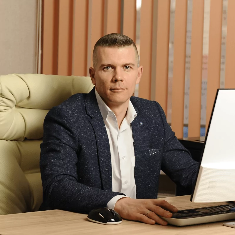 Усов Игорь Александрович