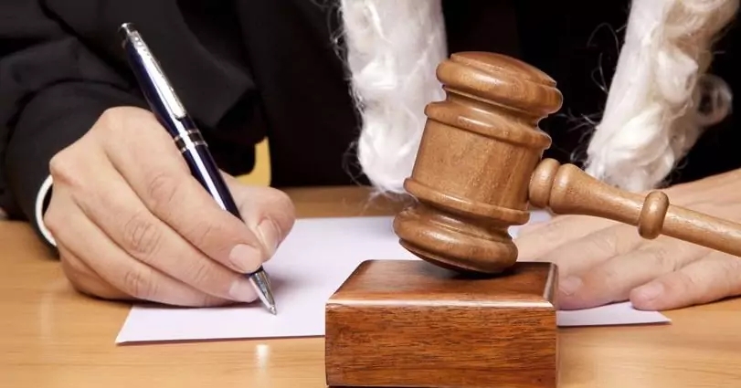 Адвокат Журавлев Александр Викторович объясняет: Нюансы взыскания госпошлины с ответчика